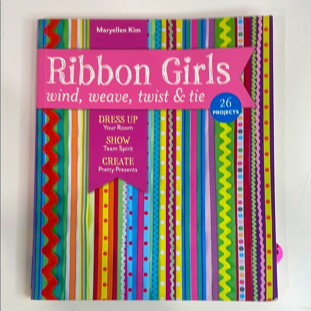 Ribbon Girls Craft Book